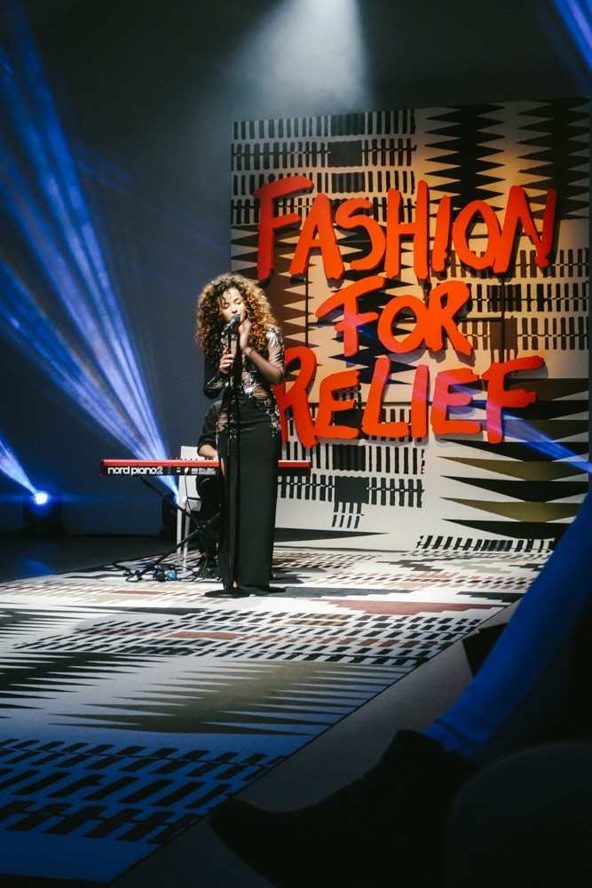 Fashion For Relief Naomi Campbell Show-11