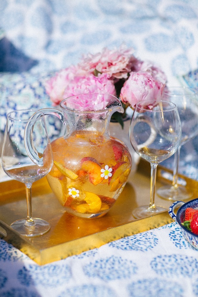white peach sangria-10