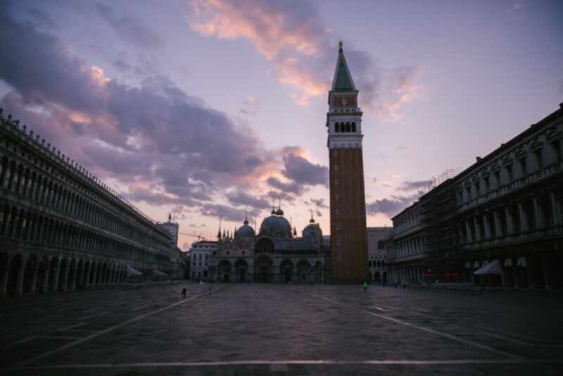 Sunrise in Venice 