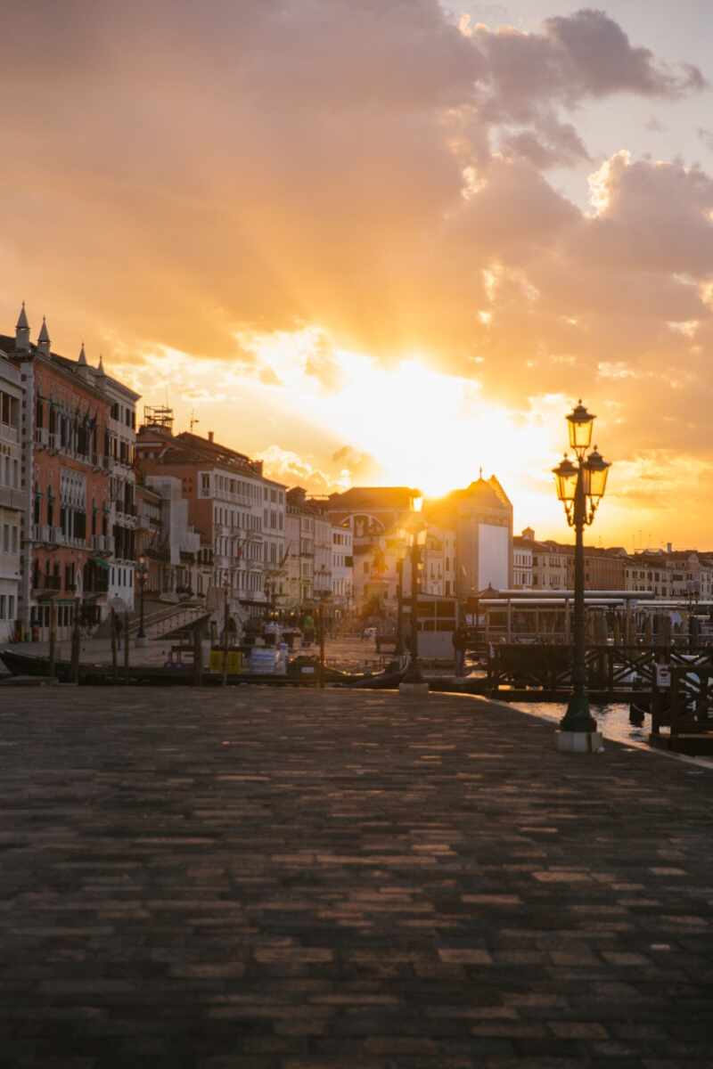 Sunrise in Venice-13
