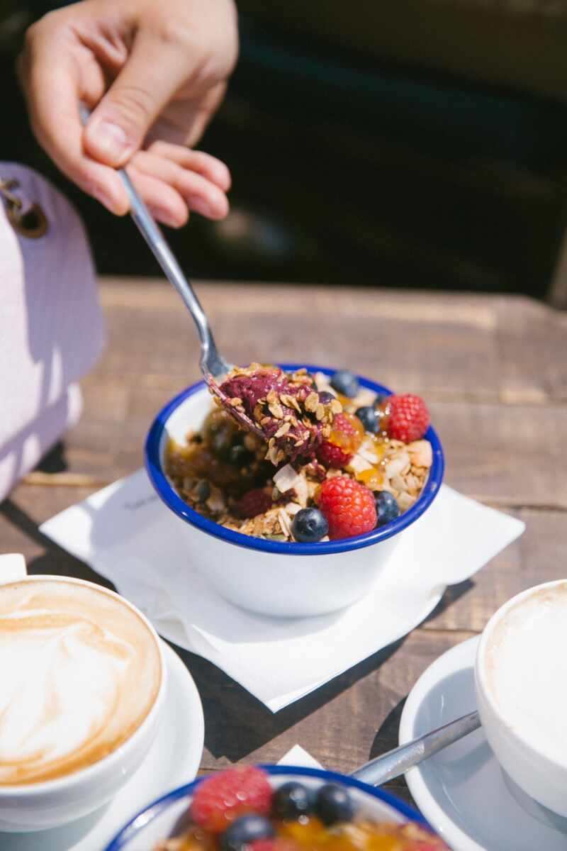 smoothie bowls for breakfast