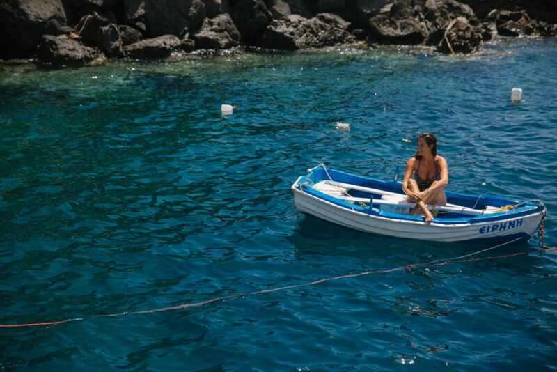 Swimming Amoudi Bay Santorini-23