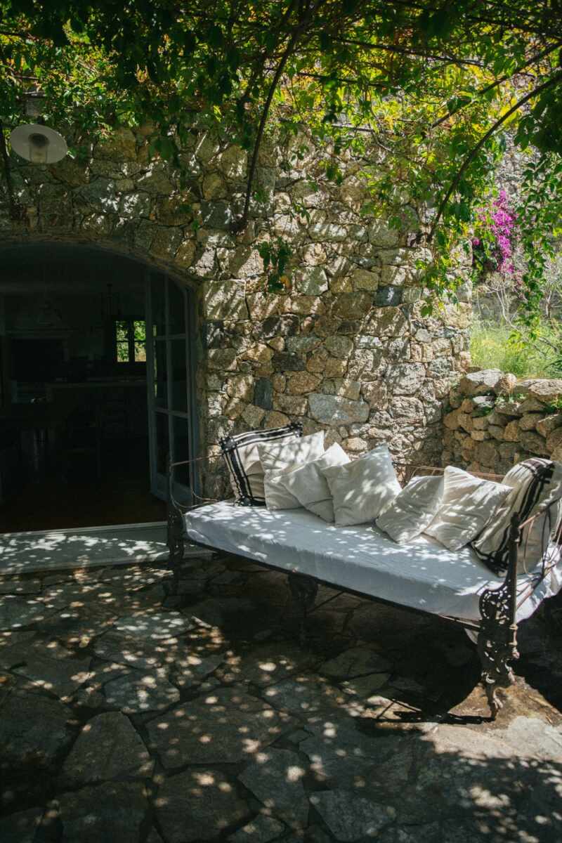 Day bed