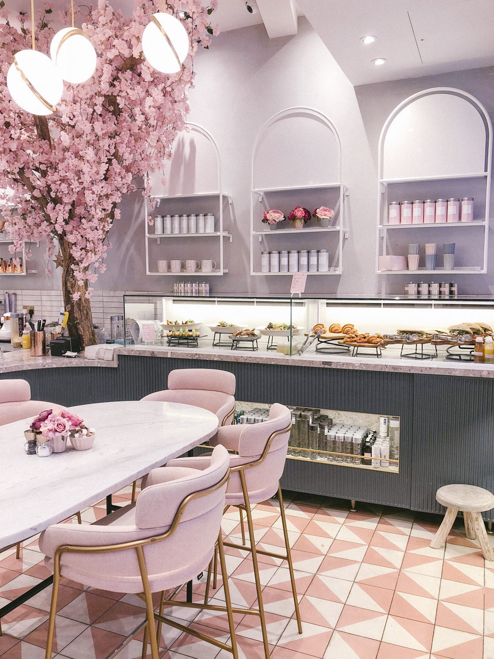 Blooming Lovely Café - The Londoner